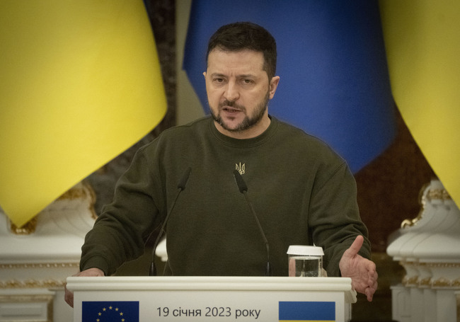 Чарлз Трети ще се срещне със Зеленски при посещението му във Великобритания, съобщи Бъкингамският дворец