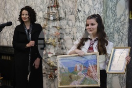 Есе „Ивайло Петров“ - награди - Даяна Дурчева 