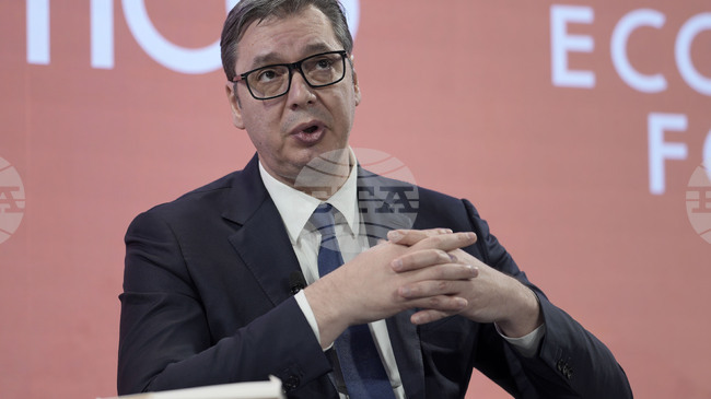 Вучич обсъди актуални теми в отношенията Сърбия – ЕС с еврокомисаря по разширяването Марта Кос в Давос