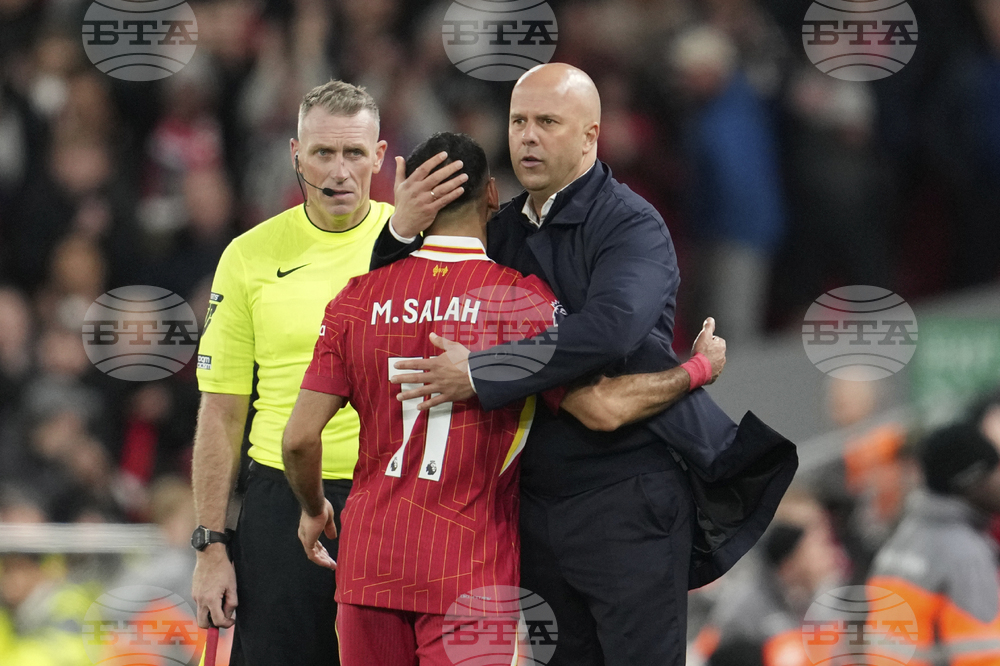 Мохамед Салах ще пътува за Купата на африканските нации след двубоя на Ливърпул с Брайтън на 13 декември, съобщи мениджърът Арне Слот