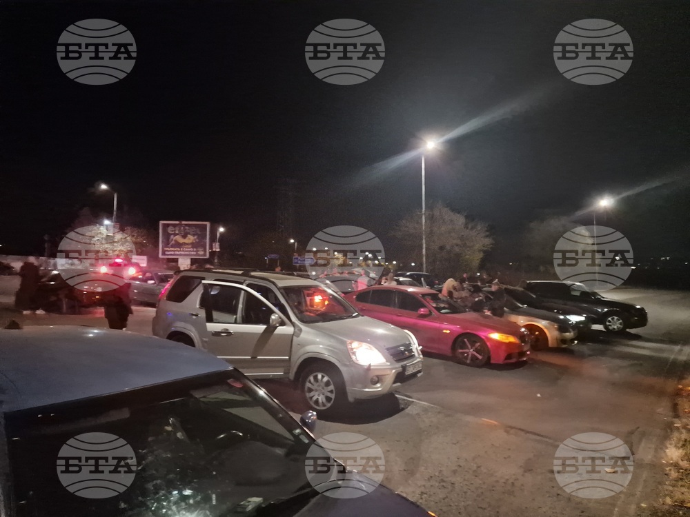 Protest Blocks Traffic in NE Bulgaria over Alleged Botched Investigation of Motorcyclist's Death