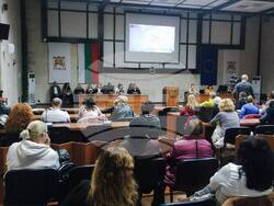 Снимка: Община Благоевград - Кметът на Благоевград Илко Стоянов проведе поредна среща с представители на Сдружения на етажна собственост и заинтересовани граждани във връзка с програмата за саниране по Плана за възстановяване и устойчивост.