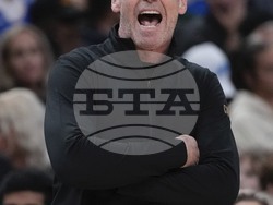 Cavaliers Bucks Basketball