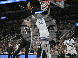 Timberwolves Spurs Basketball