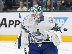 Canucks Sharks Hockey