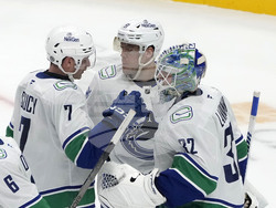 Canucks Sharks Hockey
