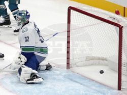 Canucks Sharks Hockey