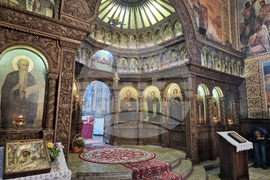 Търговище - храм „Св. Йоан Рилски” - неделна служба - ставрофорен иконом Славчо Проданов