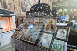 Търговище - храм „Св. Йоан Рилски” - неделна служба - ставрофорен иконом Славчо Проданов