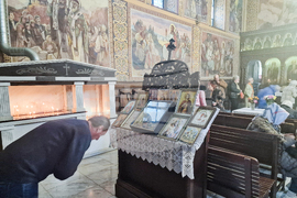 Търговище - храм „Св. Йоан Рилски” - неделна служба - ставрофорен иконом Славчо Проданов