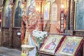 Пловдив - храм „Света Петка” - неделна служба - отец Еленко