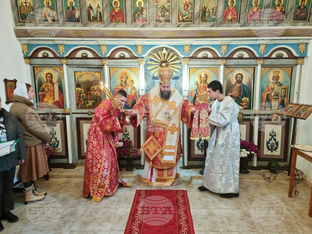 Село Горна Брестница - света литургия - проповед