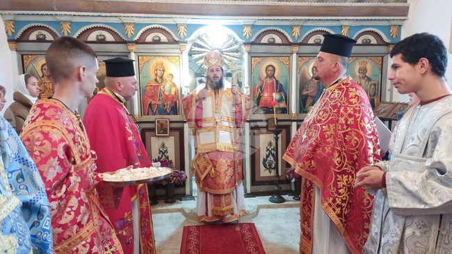 Село Горна Брестница - света литургия - проповед
