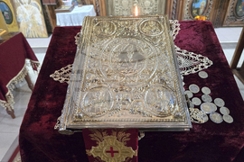 Петрич - църква „Свети Георги Победоносен и Чудотворец” - неделна литургия