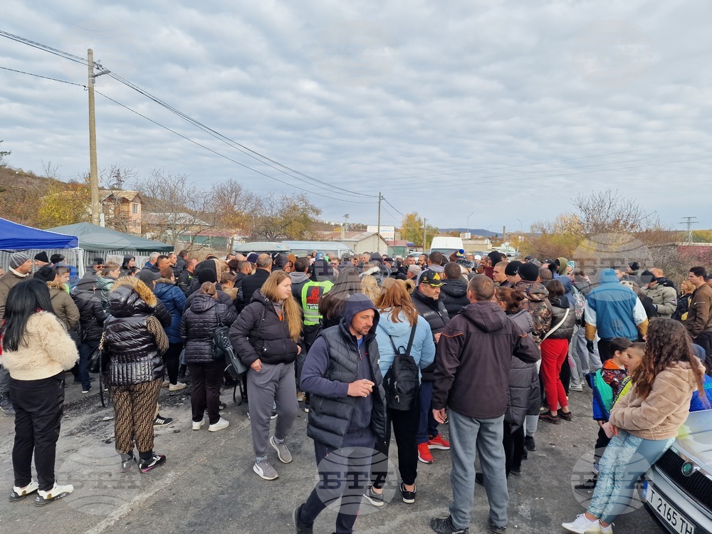 Sofia-Varna Road Closed for 2nd Day by Protest over Alleged Botched Investigation of Motorcyclist's Death
