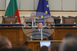 Парламент - заседание - Николай Дренчев