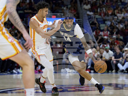 Hawks Pelicans Basketball