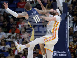 Hawks Pelicans Basketball