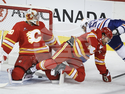 Oilers Flames Hockey