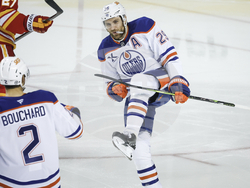Oilers Flames Hockey