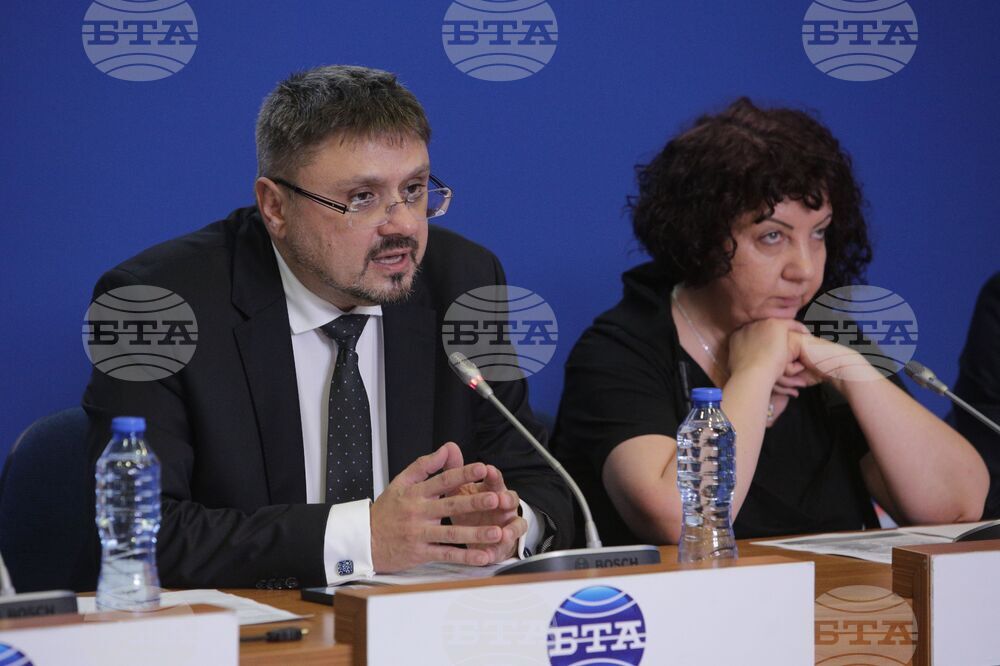 Национален пресклуб на БТА - фондация „Искам бебе" - пресконференция