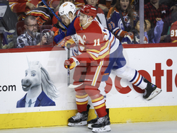 Oilers Flames Hockey