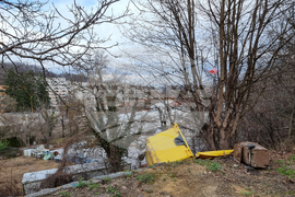 Габрово - силен вятър - щети