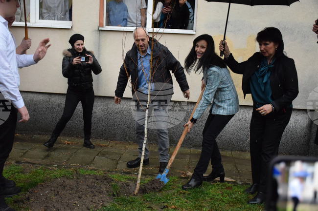 Благоевград - Мария Габриел - кампания