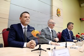 Сърбия - министри - пресконференция