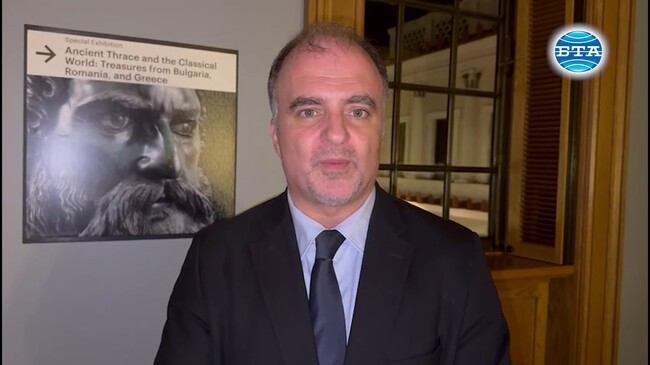 Имаме много да се учим от тракийската цивилизация, каза пред БТА служебният министър на културата Найден Тодоров