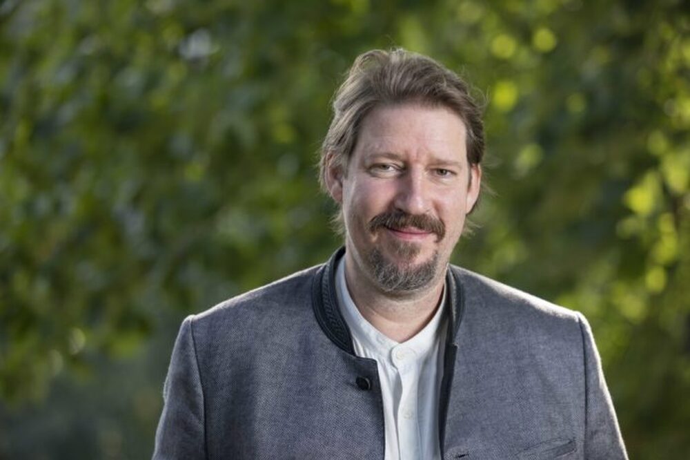 МИНА: Европейският парламент е обезпокоен от фиксирането върху политиката на идентичностите в Черна гора