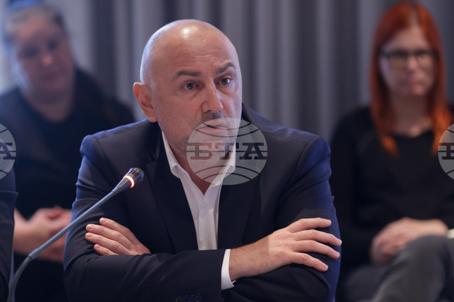 На 1 януари 2026 г. идва краят на валутния борд, като България ще започне да следва паричната политика на ЕЦБ, каза Любомир Каримански, член на УС на БНБ