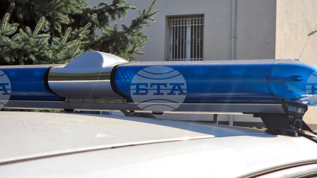 Мъж от симитлийското село Полена е задържан заради ударен шамар на 10-годишно момче, съобщиха от полицията