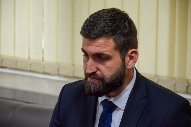 Сигурен съм, че темата ще занимае и Европейския парламент, каза във връзка с побоя над Християн Пендиков в Охрид евродепутатът Андрей Новаков