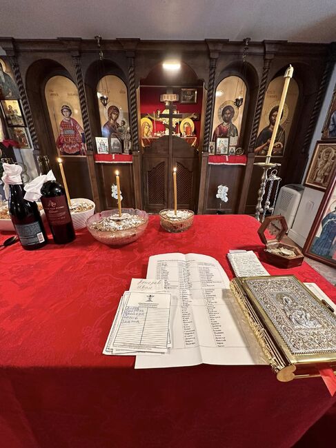 Всеобща панихида беше отслужена на Архангелова задушница в Българската православна църква „Свети Георги Победоносец“ в Орландо, САЩ