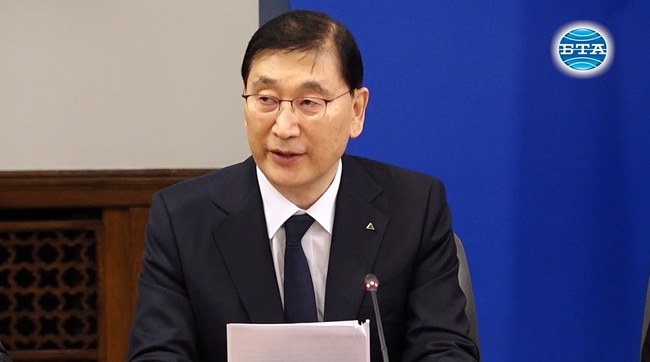 В проекта за нови ядрени мощности в АЕЦ "Козлодуй" ще вложим всичките си усилия, заяви Йонг Джун Юн от "Хюндай енджиниъринг енд кънстракшън"