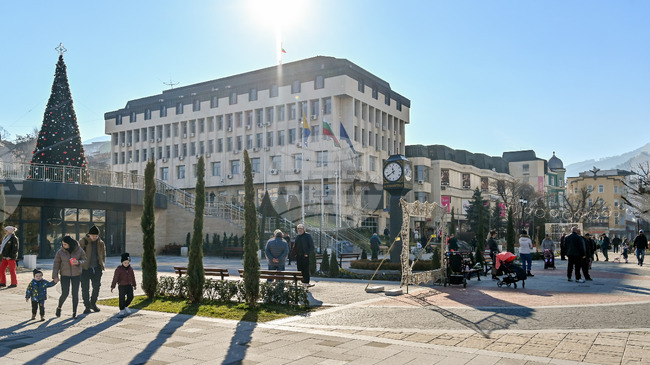 Общинският координатор на ИТН в Асеновград съобщи, че структурата напуска партията, областното ръководство твърди, че това е лъжа