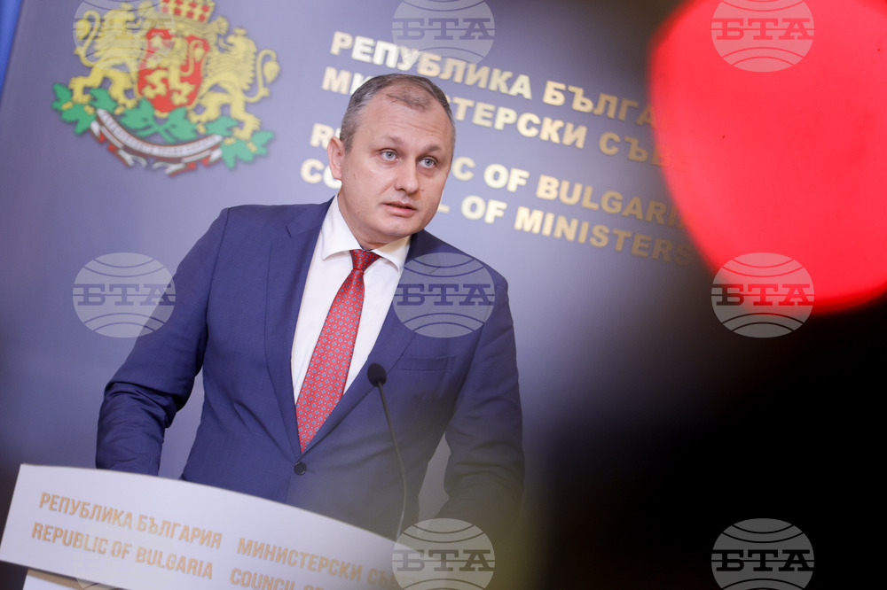 Министерски съвет - Валентин Мундров - брифинг