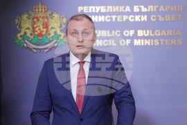 Министерски съвет - Валентин Мундров - брифинг