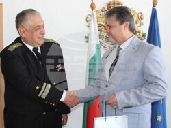 Снимка: Областна администрация Разград – Военноморското училище 