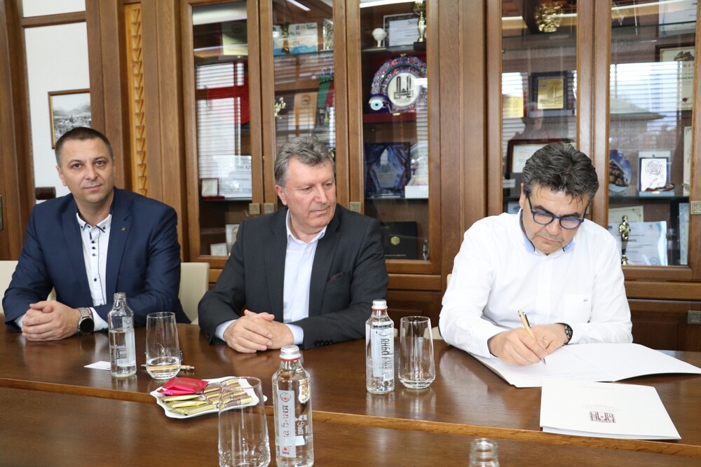 Община Банско: Община Банско и швейцарската община Вал-де-Бан подписаха меморандум за сътрудничество