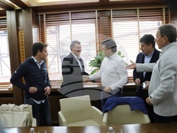 Снимка: Община Банско - Кметовете на община Банско Иван Кадев и на швейцарската община Вал-де-Бан Кристоф Маре подписаха меморандум за сътрудничество на двете общини