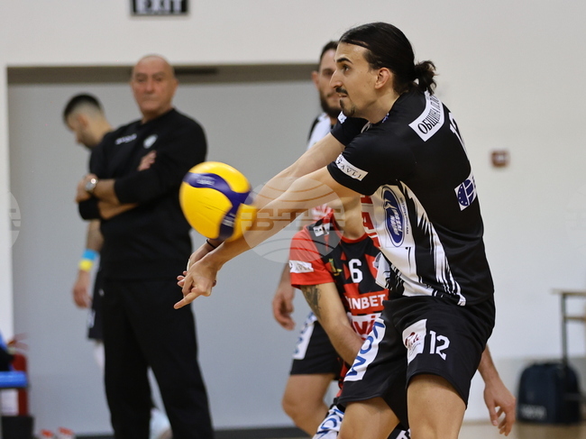 Локомотив Авиа изпревари Дея Спорт (Бургас) в мъжкото волейболно първенство