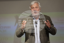 Литературни награди „Перото"