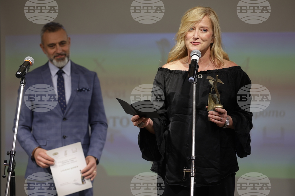 Литературни награди „Перото"