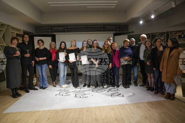 Литературни награди „Перото"