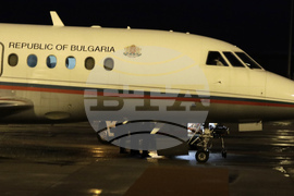 Правителствен самолет - Християн Пендиков - транспортиране