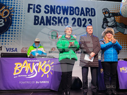 Снимка: Министерство на младежта и спорта -  Весела Лечева участва в откриването на Световната купа по сноуборд в Банско