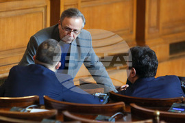 Парламент - Ивайло Хростов - заседание 