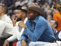 Raptors Nuggets Basketball